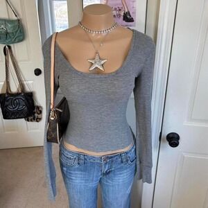Y2K 2000s minimalist gray waffle knit scoop neck long sleeve top